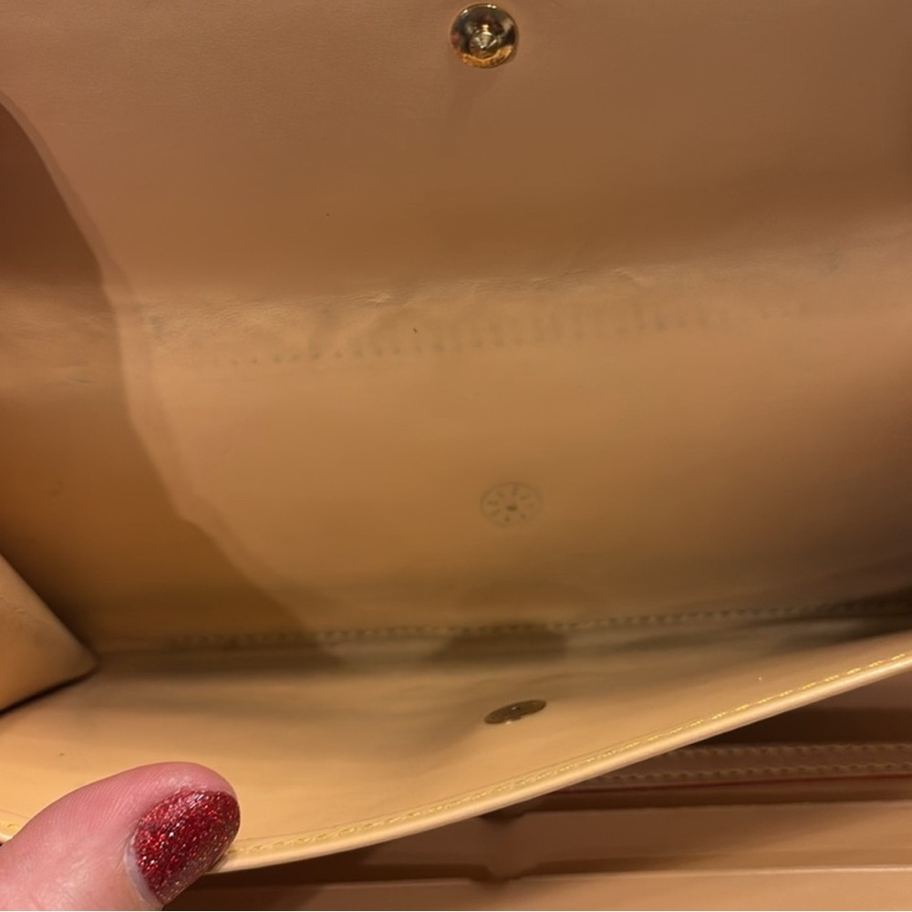 LV wallet with COA - Picture 6 of 9